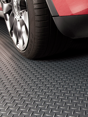 Garage Flooring | Diamond Tread™ | G-Floor<sup>®</sup> Roll-Out Vinyl Flooring