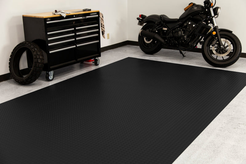 Midnight Black Diamond Tread vinyl floor mat